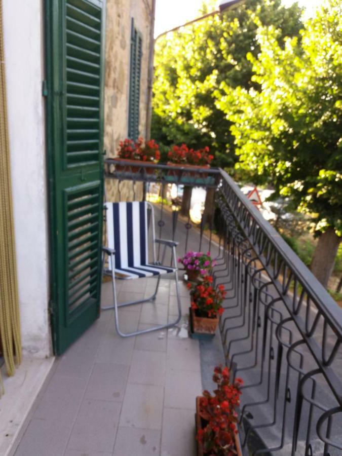 Casa Tarrini Apartment Киани Екстериор снимка