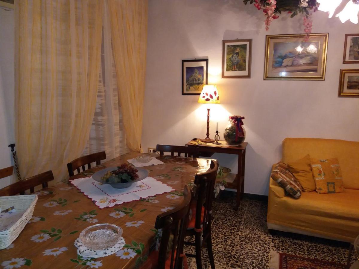 Casa Tarrini Apartment Киани Екстериор снимка