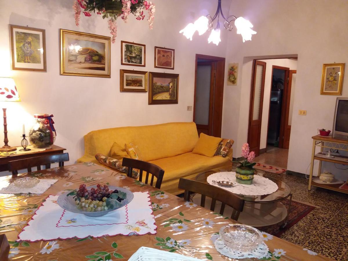 Casa Tarrini Apartment Киани Екстериор снимка
